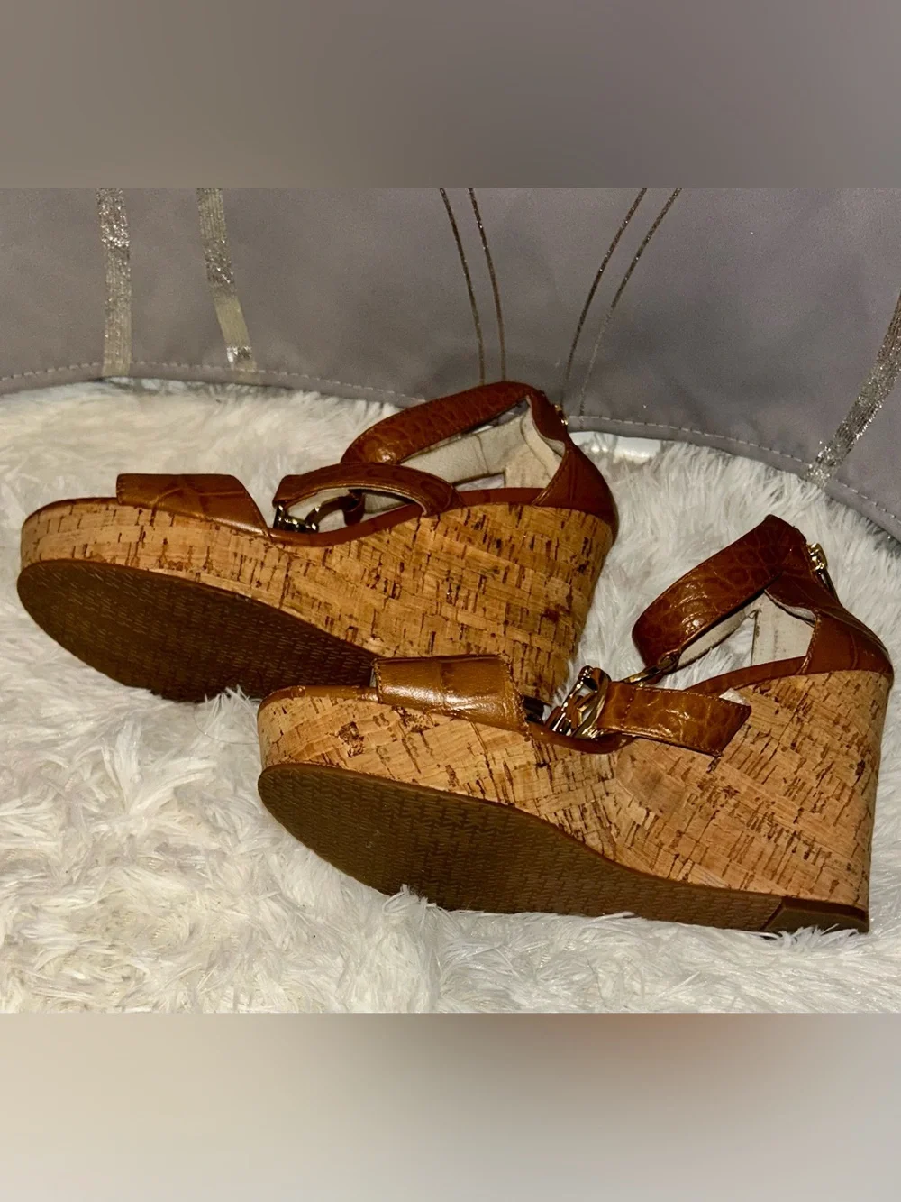 Gorgeous MICHAEL Michael Kors Brown Leather Logo-Detail Wedge-Heels